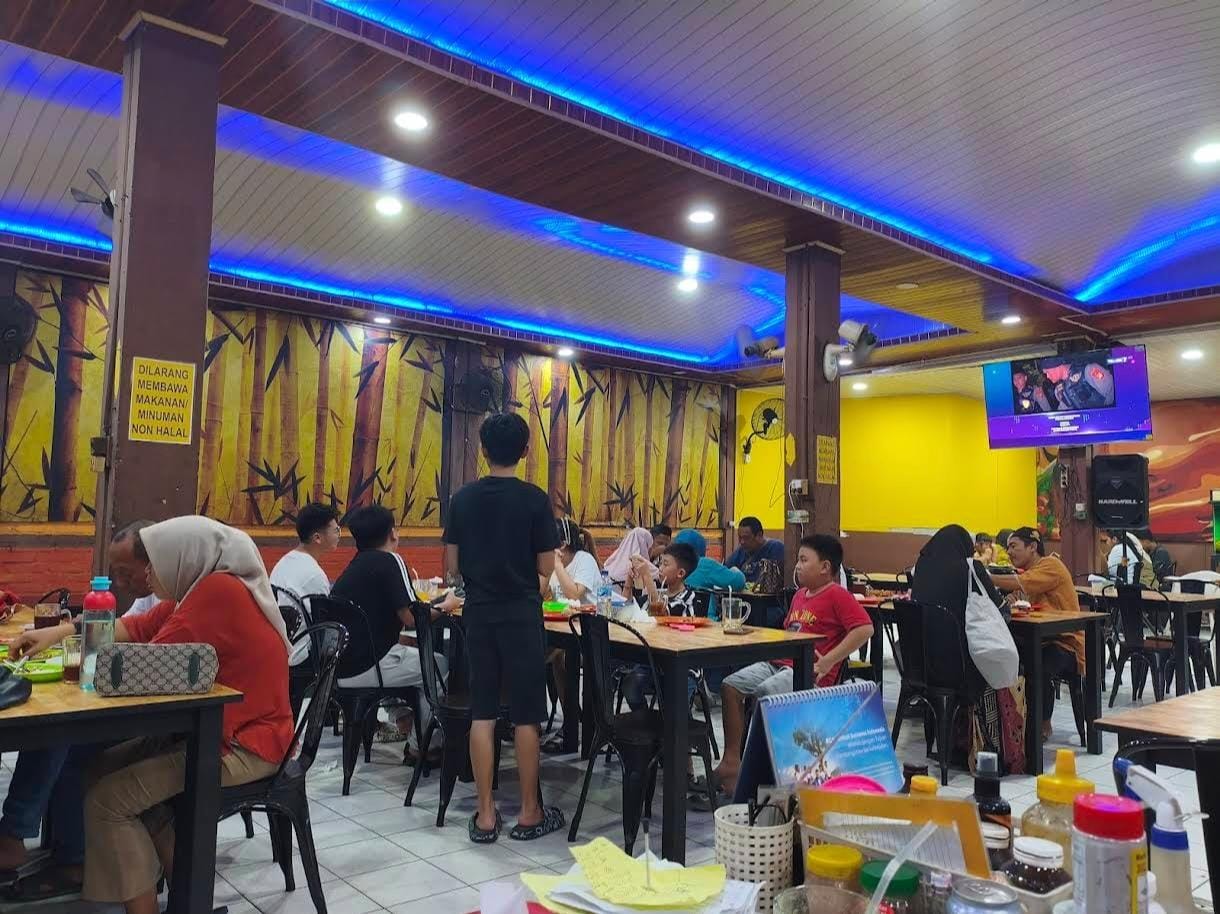 Suasana RM Adi Bakar